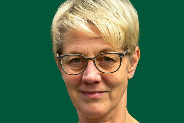 150 Asemissen I: Anke Vogel