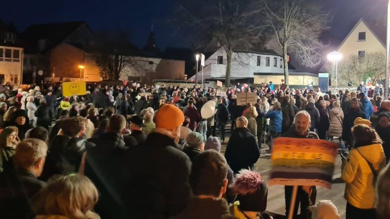 1300 in Oerlinghausen für Vielfalt und Toleranz